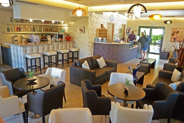Hotel Eleana (Nikiana, Lefkada)